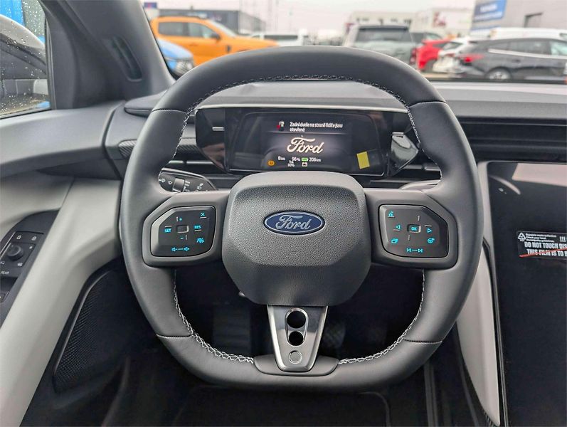 Ford Capri (2025) Premium, 5dveřová, 77 kWh prod - fotka 15 z 18