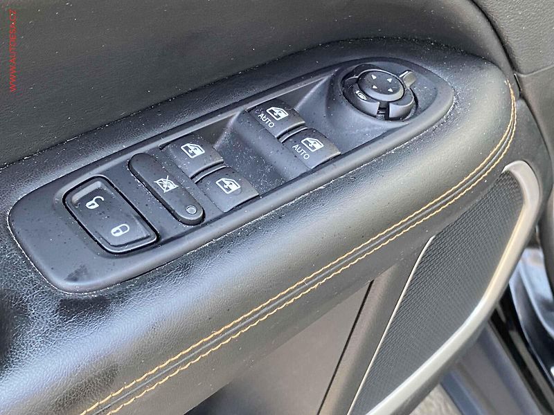Jeep Compass (2020) 1.4T 4X4, Limited, AT, +ALU - fotka 11 z 22