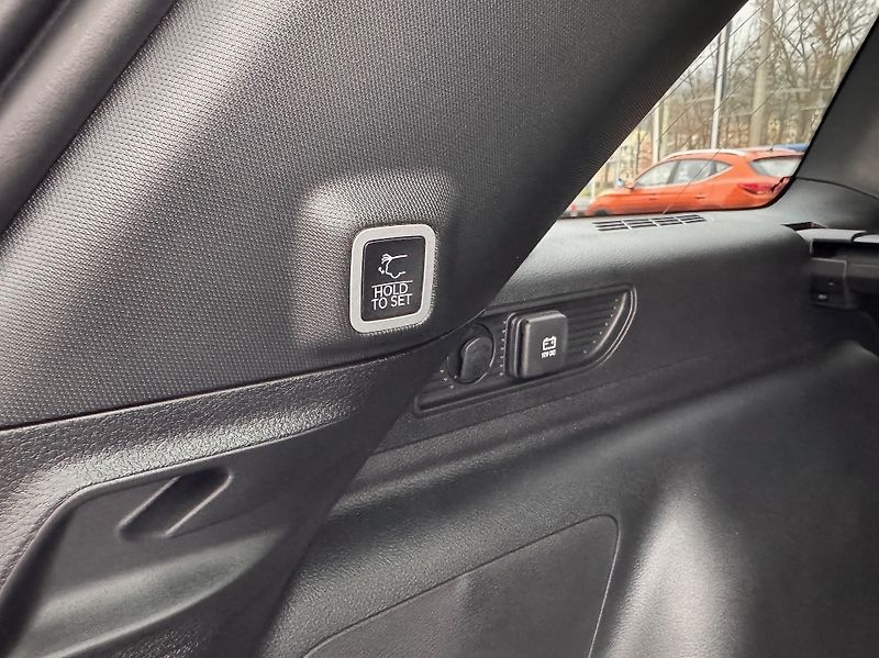 Jeep Grand Cherokee (2025) Limited 4xe (380k) 8AT - fotka 50 z 51