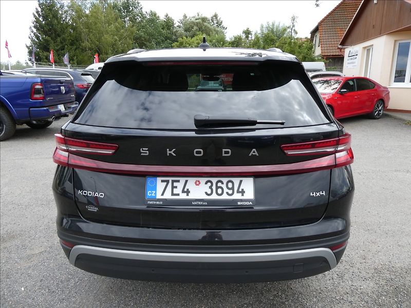 Škoda Kodiaq 2,0 TDI 142kW Excl. Selection - fotka 8 z 45