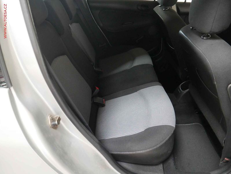 Peugeot 206 (2004) 1.4i, AC, el. výbava - fotka 11 z 17