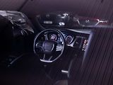 Dodge Challenger SRT HELLCAT 6.2 V8 | 527 kW  - náhled 38