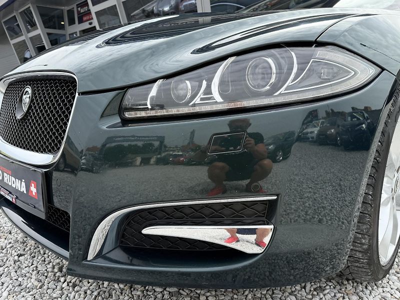 Jaguar XF 3,0 V6 S/C AWD REZERVACE - fotka 3 z 47