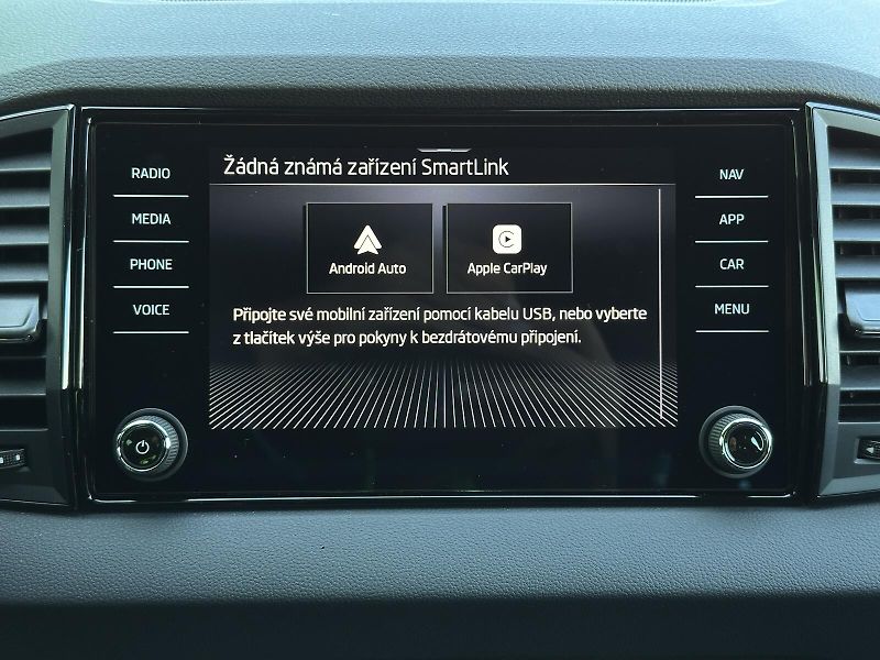 Škoda Karoq 2.0TDi 4x4 DSG 150PS Sportline - fotka 31 z 49