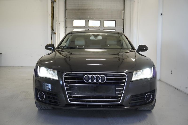 Audi A7 2.8 FSi-V6 150 kW - AUTOMAT - fotka 8 z 30