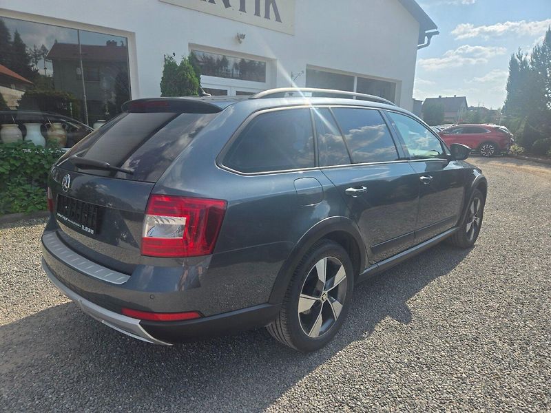 Škoda Octavia (2015) 2.0 TDI SCOUT DSG TOP 4x4 - fotka 3 z 28