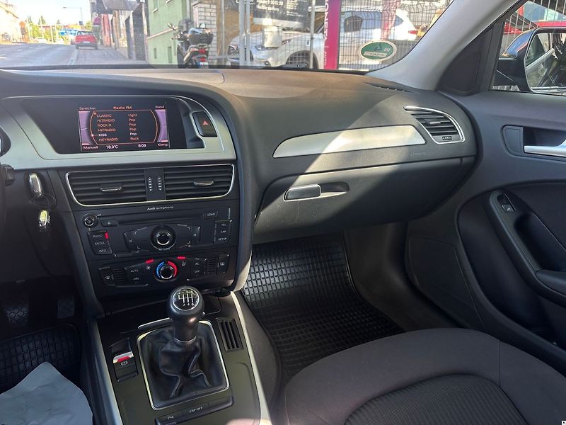 Audi A4 1.8TSi/2010/S.KNIHA-MAN6-2.MAJ - fotka 19 z 46