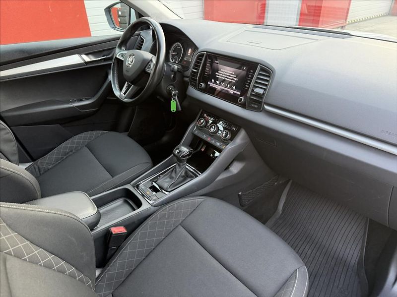 Škoda Karoq 1,6 TDI DSG / LED / záruka - fotka 20 z 34