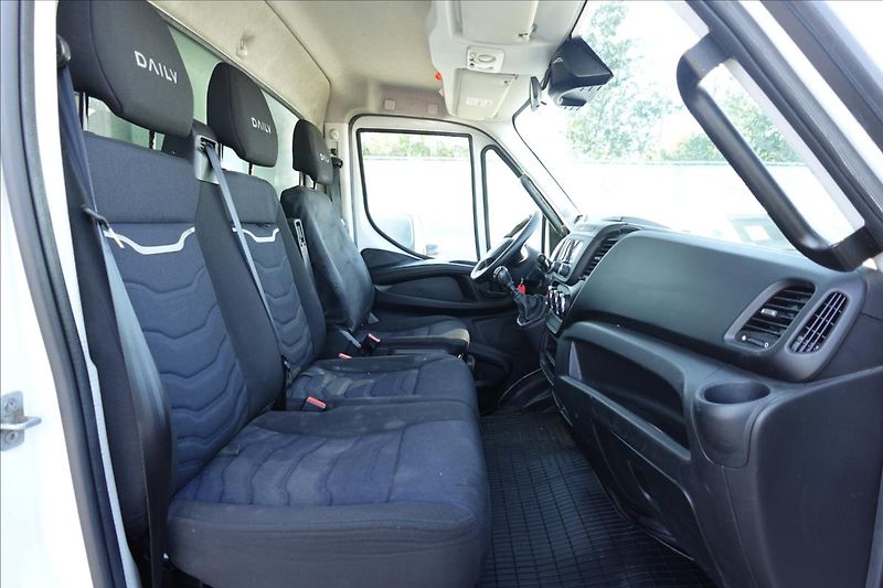Iveco Daily 3,0 HPT  35S18 SKŘÍŇ MRAZÁK -2 - fotka 17 z 25