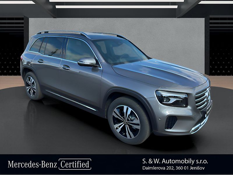 Mercedes-Benz GLB 180 d - fotka 3 z 26