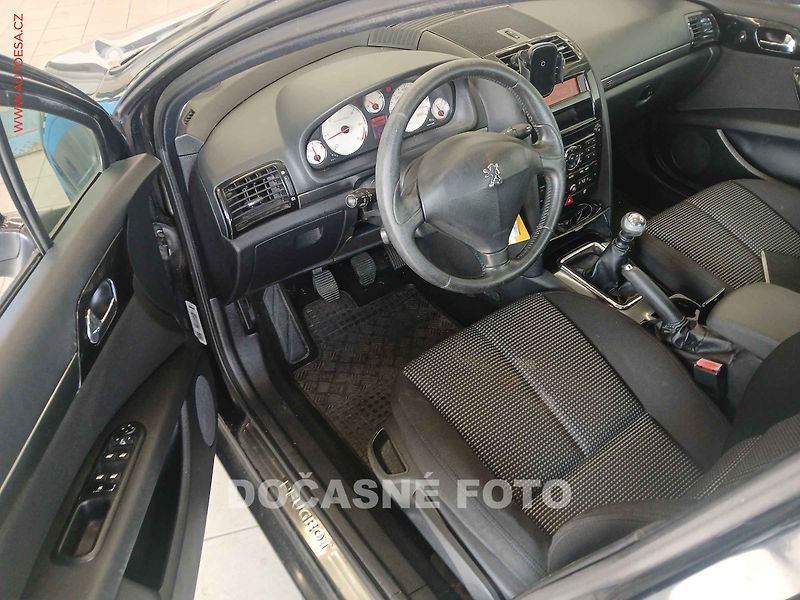 Peugeot 407 (2010) 2.0 HDi, 1.maj,ČR, Premium - fotka 3 z 3
