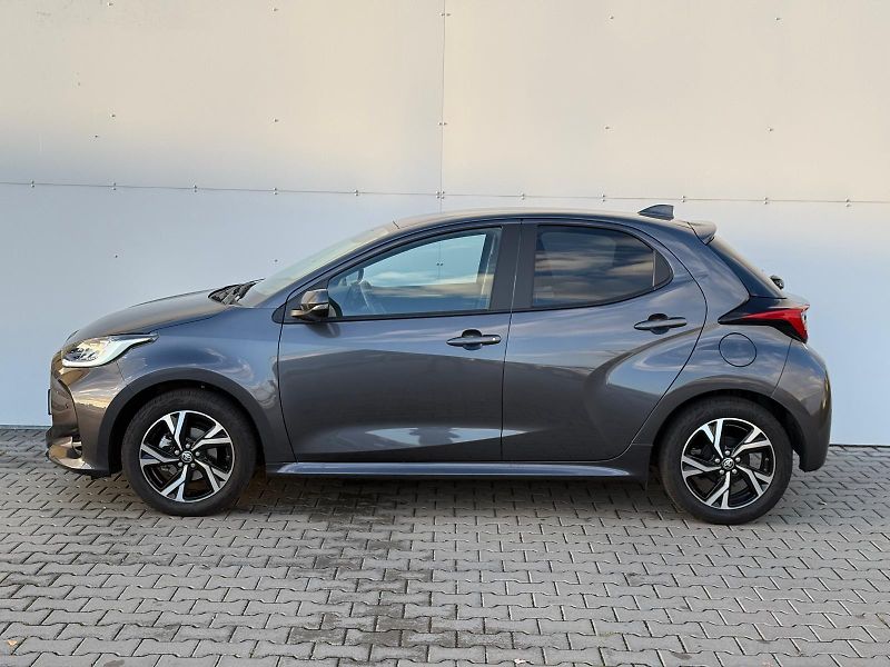 Toyota Yaris 1.5 Dynamic Force Style AT - fotka 3 z 26