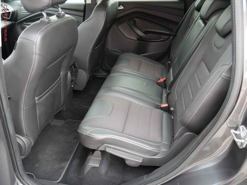 Ford Kuga (2015) 2.0TDCi 4x4, 2.maj,ČR - fotka 10 z 19