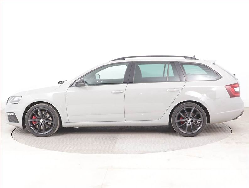 Škoda Octavia (2017) RS 2.0 TSI - fotka 3 z 16