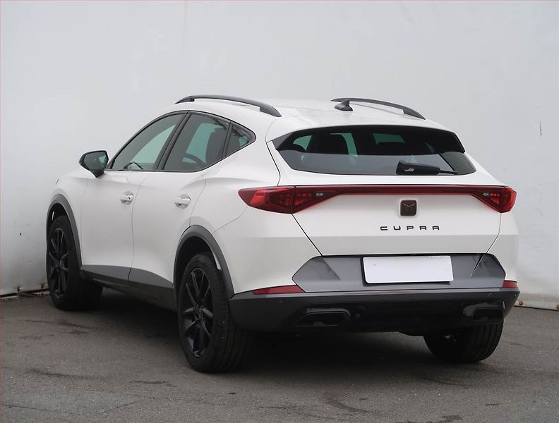 Cupra Formentor (2022) 1.5 TSI - fotka 4 z 24