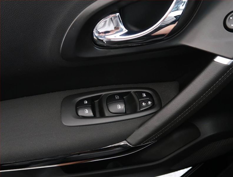 Renault Kadjar (2016) 1.2 TCe, ČR,1.maj, Serv.kniha - fotka 19 z 20