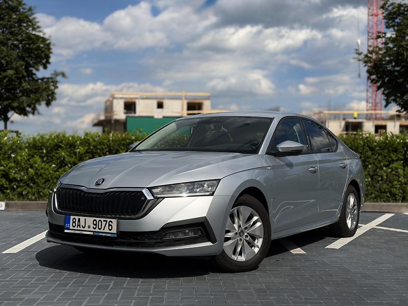 Škoda Octavia (2020) 1.5 tsi 110 kw/DPH - fotka 1 z 21