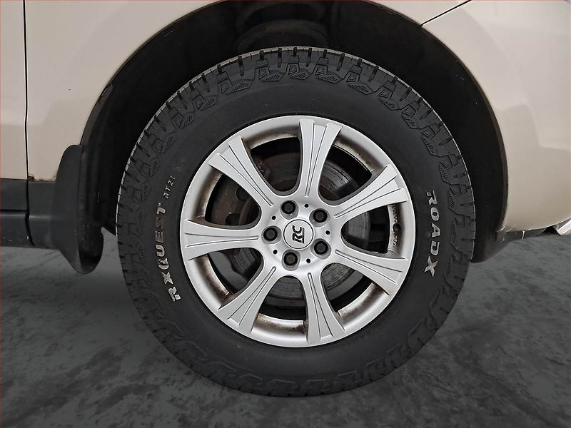 Hyundai Santa Fe (2006) 2.2 CRDi, 4X4, jezdí skvěle - fotka 14 z 15