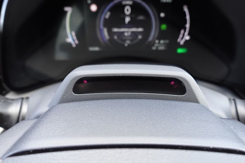 Lexus RX 450h plus RX450h+ Plug-in Luxury - fotka 29 z 36