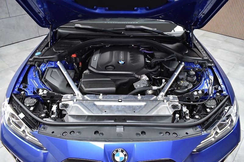 BMW Řada 4 420d xD ///M*TAŽNÉ*ZÁRUKA*ČR 1 - fotka 43 z 50