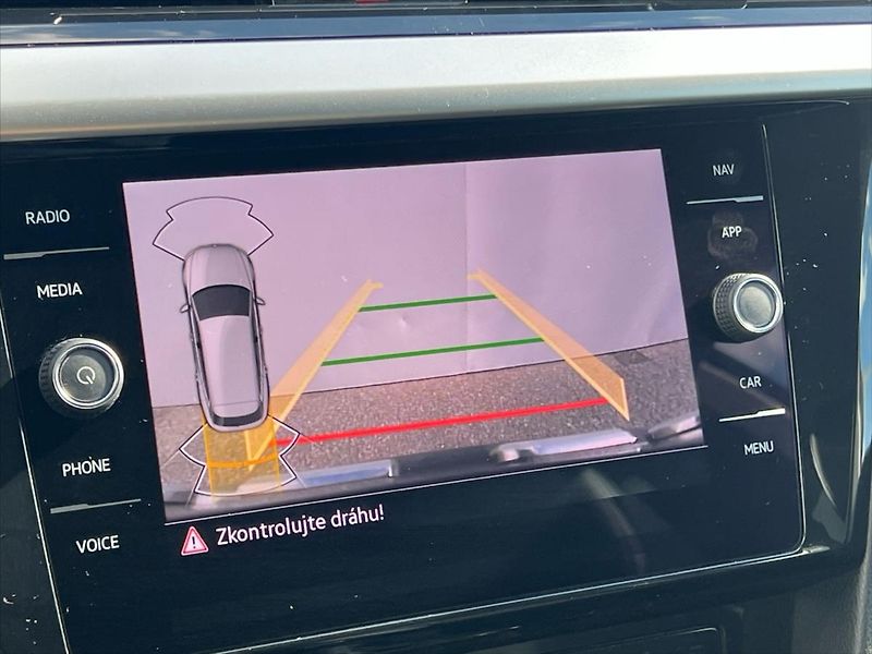 Volkswagen Arteon Shooting Brake 2,0 TDi 110kW 7DSG ELEGANCE - fotka 17 z 27