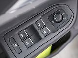 Volkswagen Golf 1,0 TSI 81kW Life M6 - náhled 14