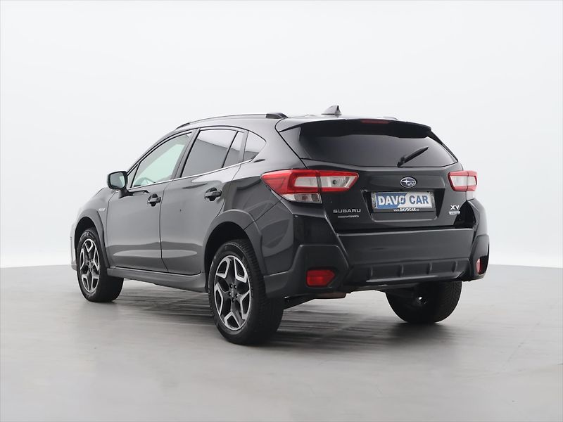 Subaru XV 2,0 e-Boxer 110kW Active Klima - fotka 5 z 38