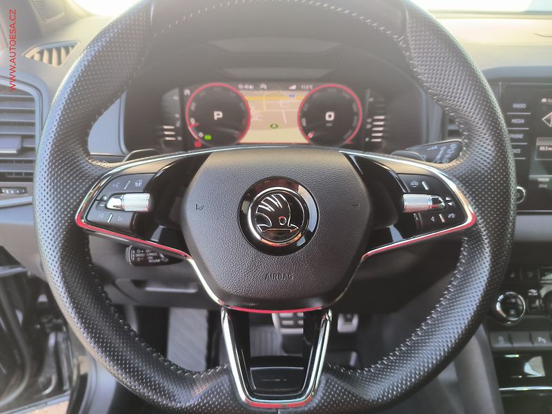 Škoda Karoq (2023) 1.5 TSI, 1.maj,ČR, SportLine - fotka 21 z 27
