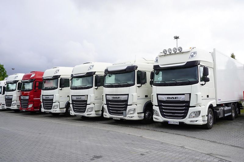 DAF XF (2022) 480 E6 6×2 / 18 EPAL / 6 units - fotka 2 z 3