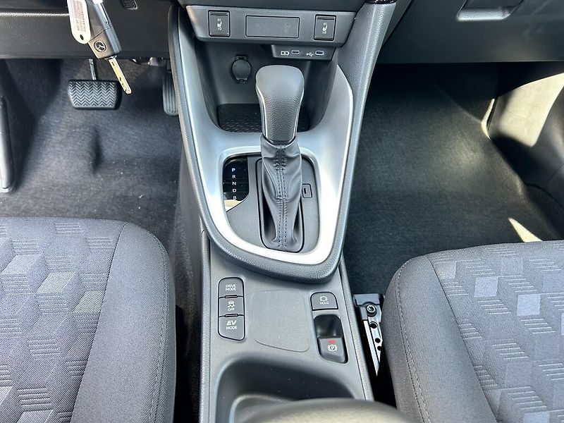 Mazda 2 (2025) 1.5L Hybrid 116ps - fotka 12 z 21