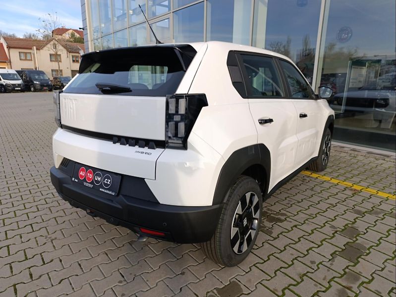 Fiat Grande Panda (2025) 1,2   Turbo Hybrid 110k eDCT - fotka 7 z 13