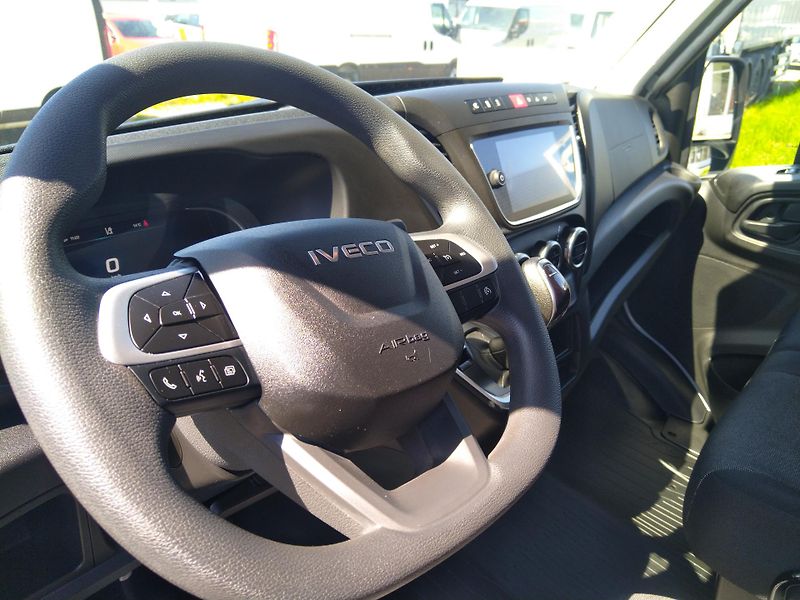Iveco Daily 35S160  3,0L automat - fotka 8 z 14
