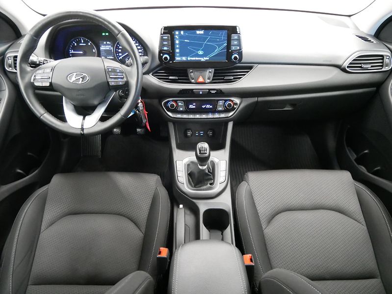 Hyundai i30 - fotka 5 z 23