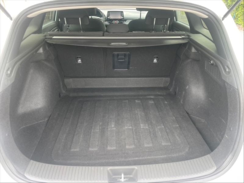 Hyundai i30 1,0 TGDI 120 Smart - fotka 6 z 11
