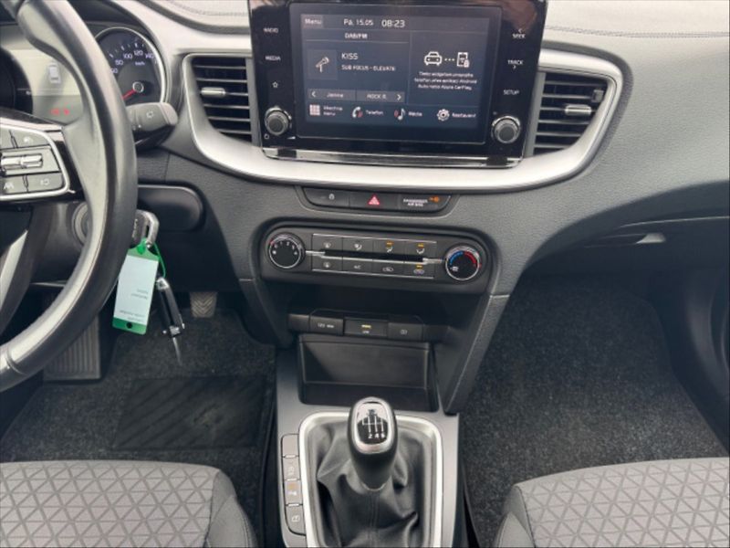 Kia Ceed 1,5 T-GDI 118 Fresh - fotka 8 z 10