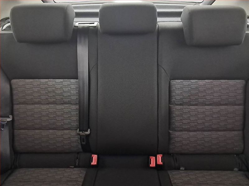 Škoda Octavia (2009) Ambiente 1.9 TDI, nová STK - fotka 10 z 16