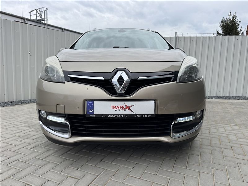 Renault Grand Scénic 1,5 dCi 7míst Navi Bose tažné - fotka 2 z 50
