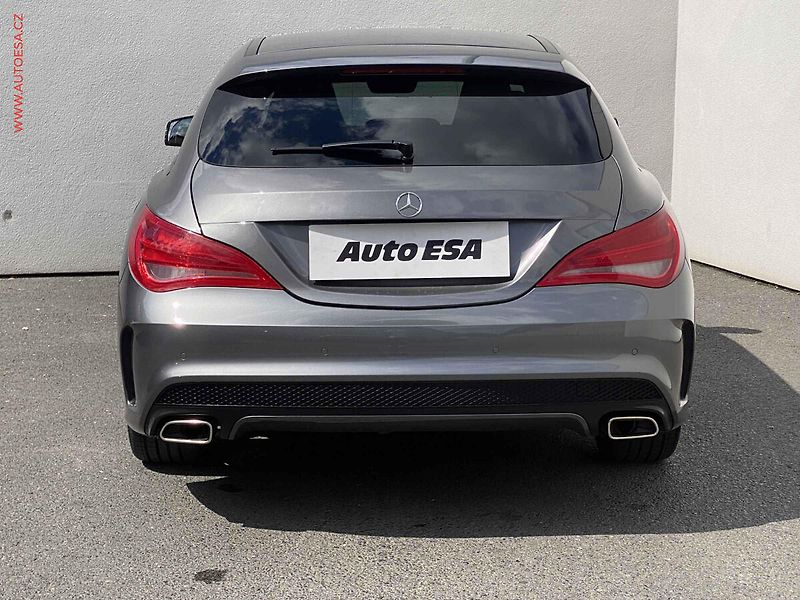 Mercedes-Benz CLA (2015) 2.0 i 250, AT, bixen, navi - fotka 5 z 20