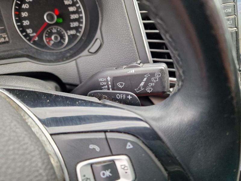 Volkswagen Sharan 2,0TDI 110KW KAMERA TAŽNÉ ZAŘ. - fotka 15 z 20