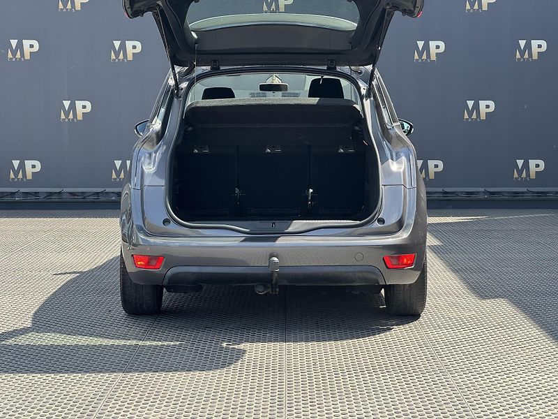 Citroën C4 Picasso (2018) 1.2 SpaceTourer PureTech tažné - fotka 9 z 44