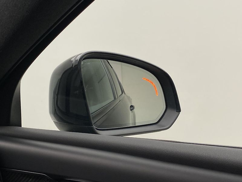 Volvo C40 PURE ELECTRIC SINGLE ULTIMATE - fotka 33 z 57