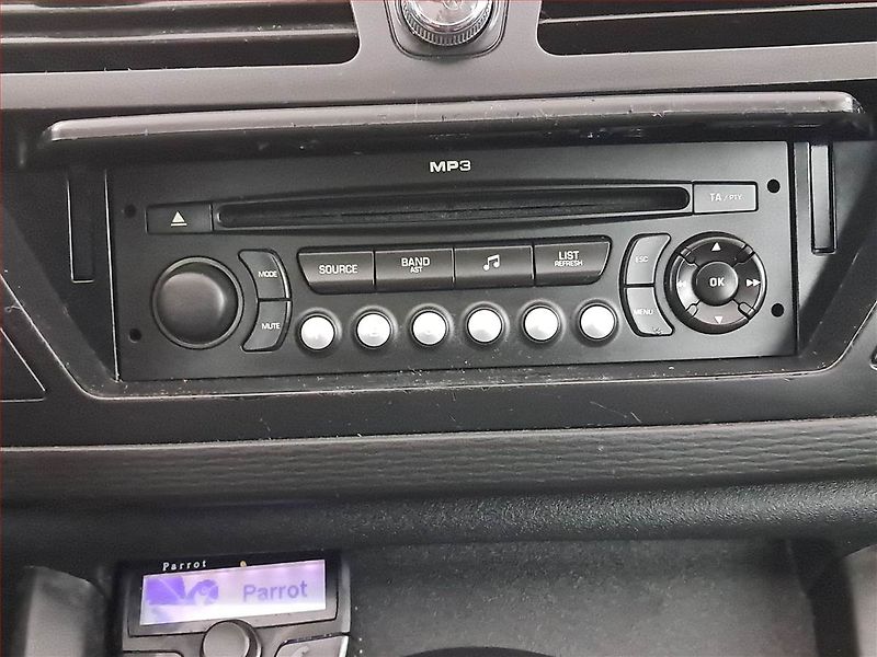 Citroën C4 Picasso (2007) 1.8 i, nová STK, Tažné - fotka 18 z 18