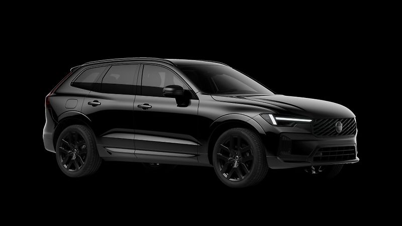 Volvo XC60 (2026) PLUS BLACK EDITION, B5 AWD, 18 - fotografie inzerátu