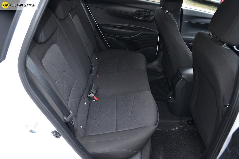 Hyundai Bayon 23 1,2I MT PLAY TT - fotka 16 z 52