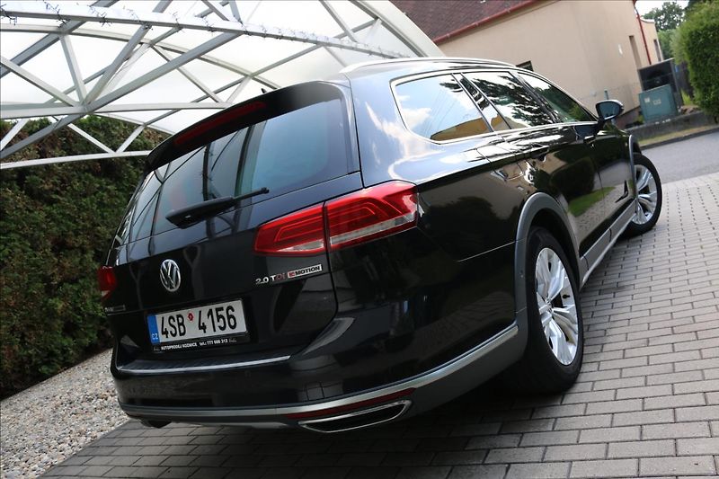 Volkswagen Passat 2,0 TDi,DSG, 4x4 ALLTRACK - fotka 8 z 46