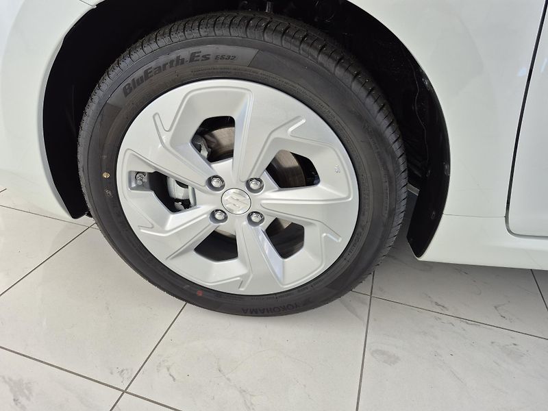 Suzuki Swift (2026) 1,2 Premium Hybrid CVT - fotka 6 z 6