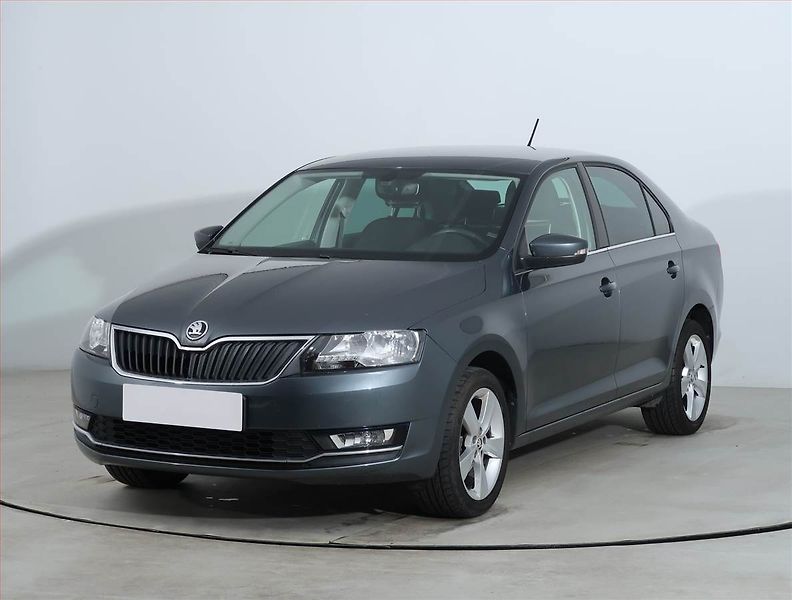 Škoda Rapid (2019) Style 1.0 TSI, ČR,1.maj - fotka 2 z 16