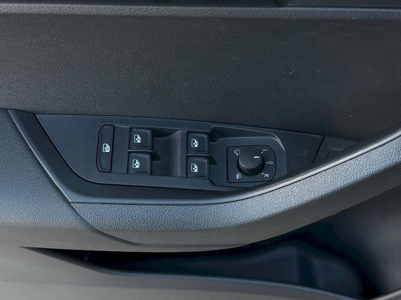 Škoda Karoq (2025) 1.5 TSI 110 kW DSG SportLine - fotka 7 z 26