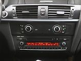 BMW X3 (2011) xDrive20i, 4X4, Automat - náhled 12