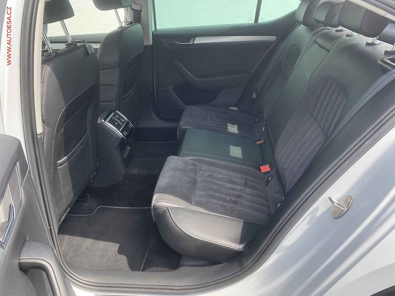 Škoda Superb (2019) 2.0 TDi, 2.maj,ČR, DSG - fotka 10 z 19